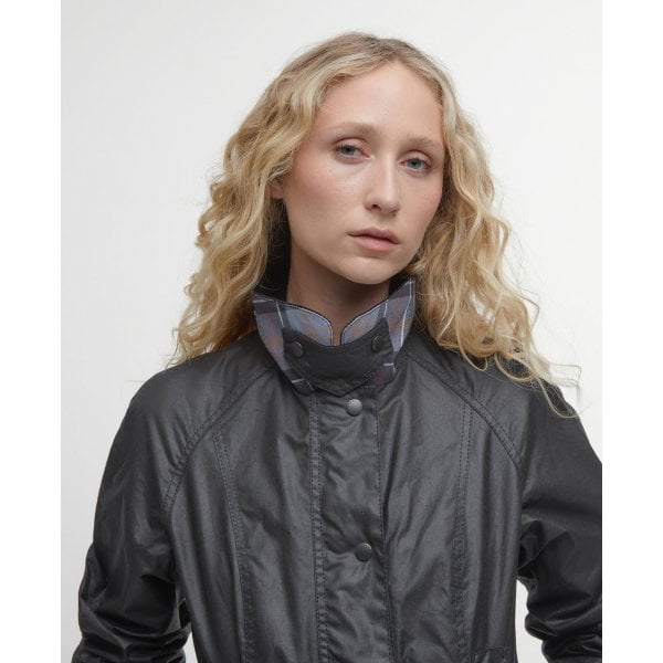 Womens Beadnell Wax Jacket in Black
