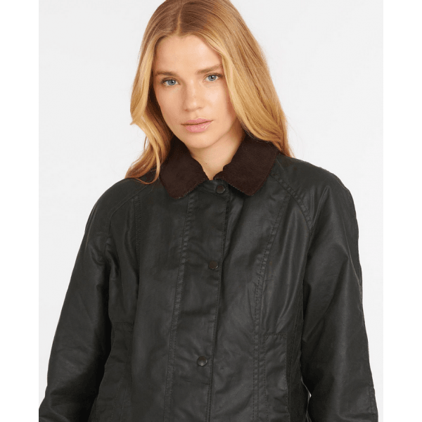 Womens Classic Beadnell Wax Jacket in Sage