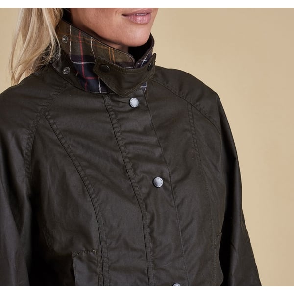 Womens Classic Beadnell Wax Jacket in Olive