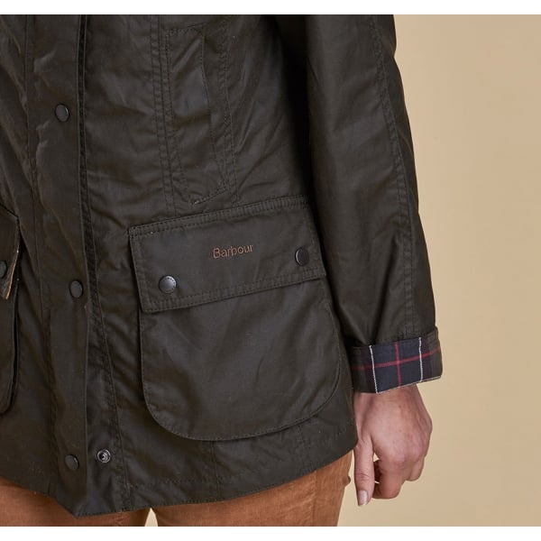 Womens Classic Beadnell Wax Jacket in Olive