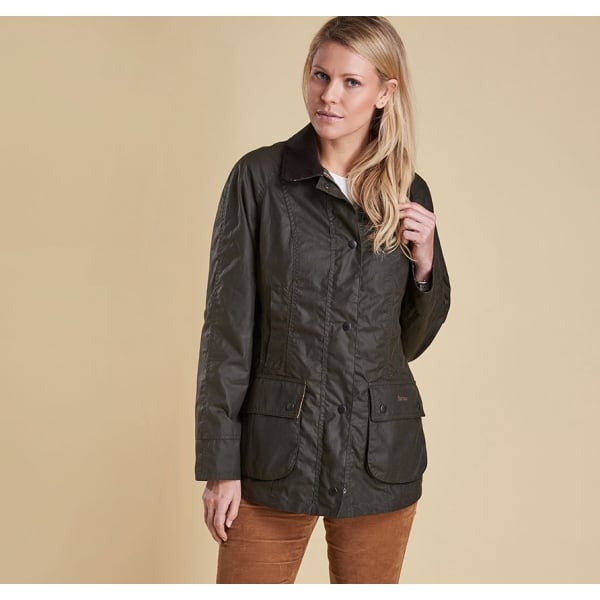 Womens Classic Beadnell Wax Jacket in Olive
