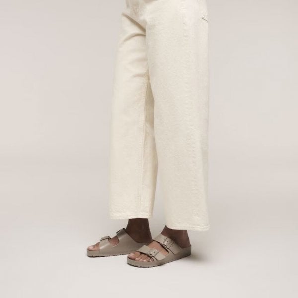 Unisex Arizona EVA Sandal in Grey Taupe Narrow Fit