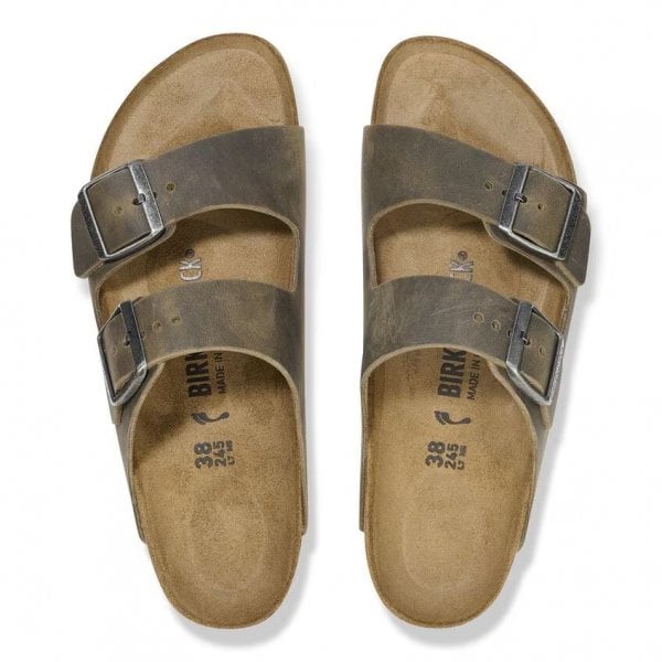 Unisex Arizona Oiled Leather in Faded Khaki Regular Fit