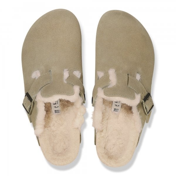 Womens Boston Shearling Lined in Taupe Suede