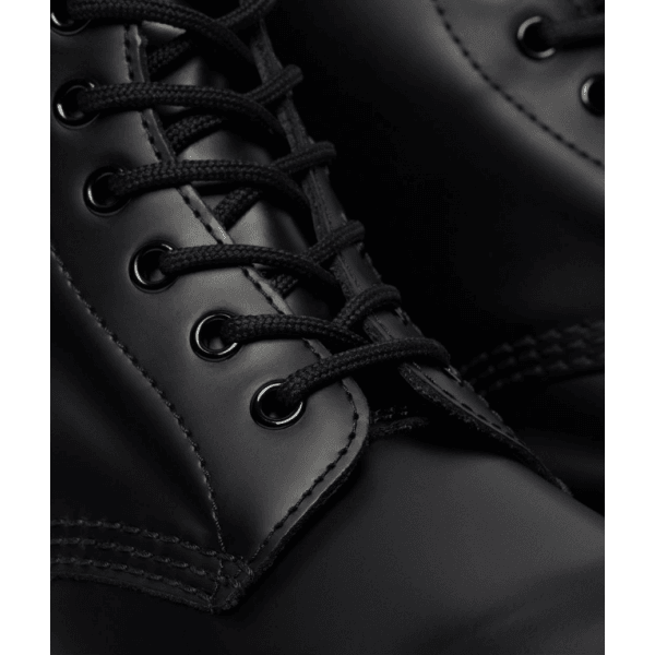 1460 Leather Ankle Boot in Black Smooth
