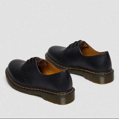 1461 Smooth Leather Shoe in Black