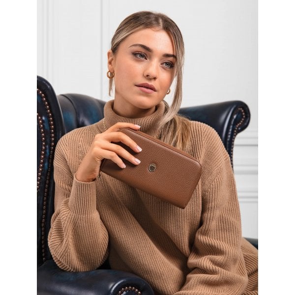 Womens Salisbury Purse in Full Tan Leather