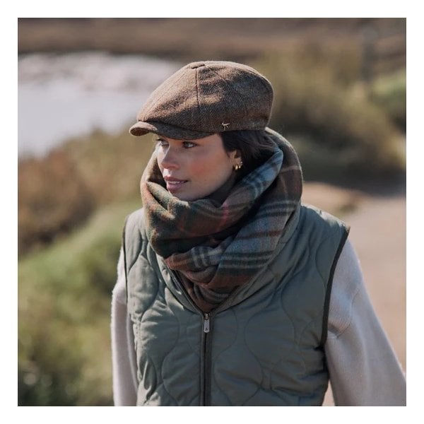 Felsham Tweed Baker Boy Cap in Brown