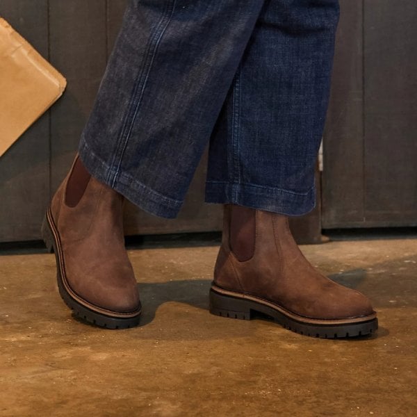 Reed Chelsea Boot in Brown