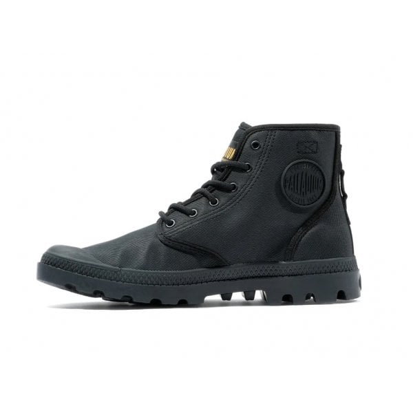 Pampa Hi Coated Trainer in Black