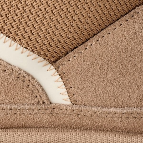 Womens Lowmel Trainer in Sand