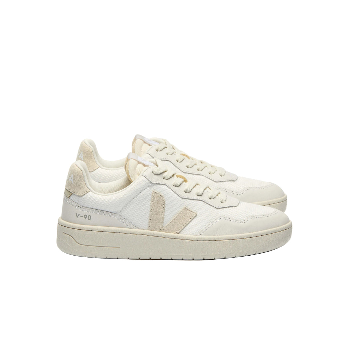 V-90 B-Mesh White Pierre