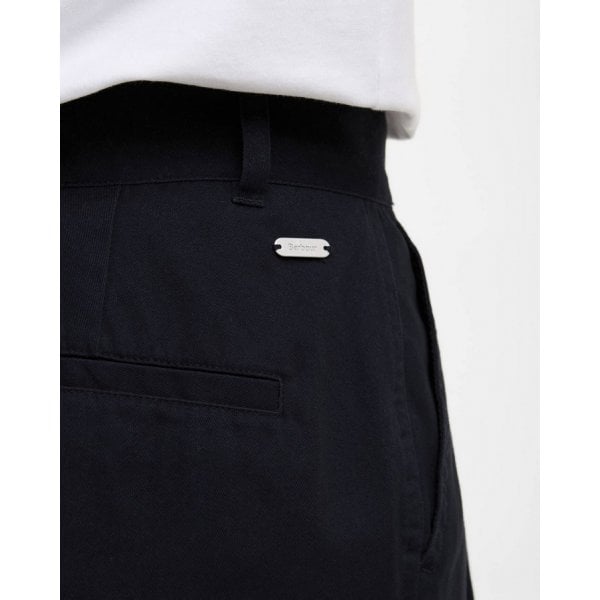 Fern Shorts in Navy