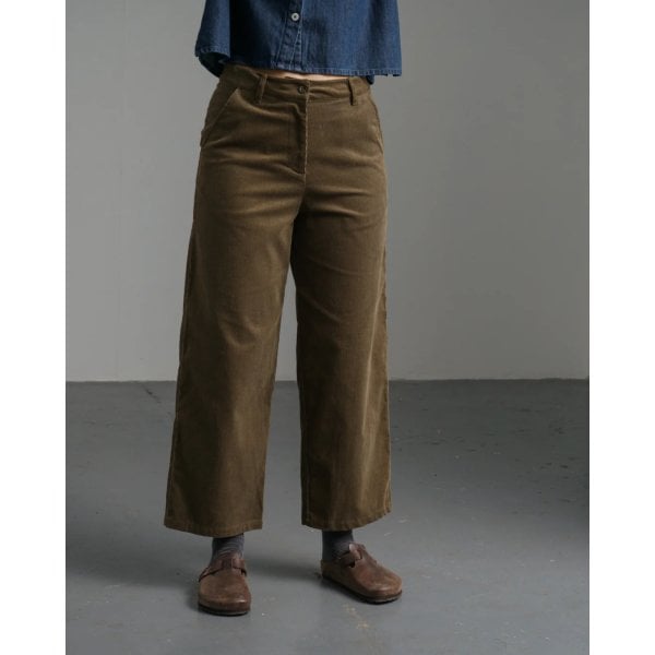 Womens Harper Wide Leg Trousers In Dark Sand Thick Cord