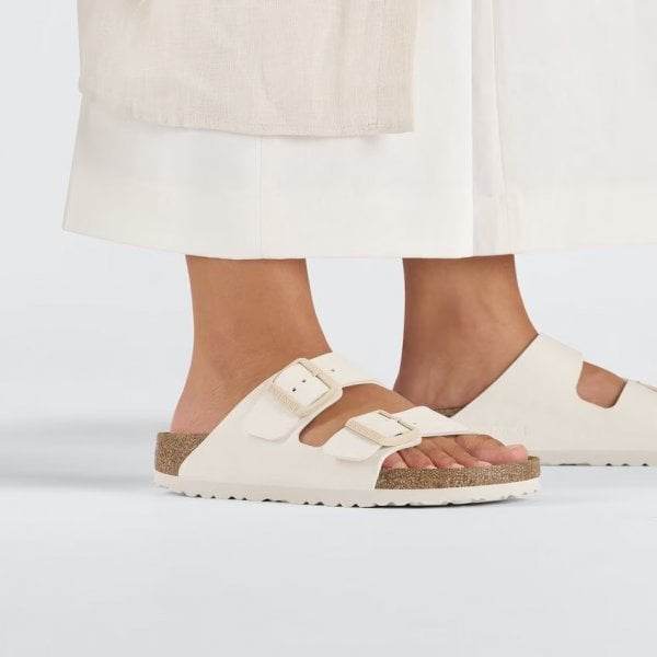 Unisex Arizona Birko-Flor Sandal in Eggshell