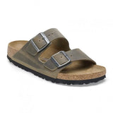 Unisex Arizona Oiled Leather in Faded Khaki Regular Fit