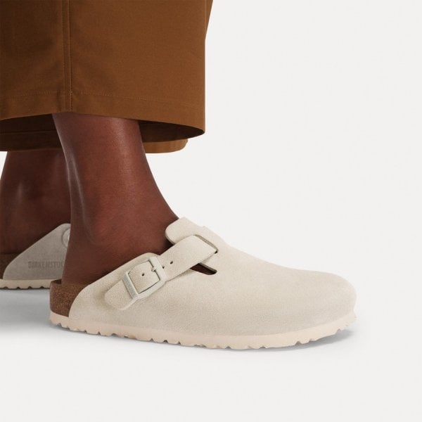 Unisex Boston Suede Leather in Oyster Regular Fit