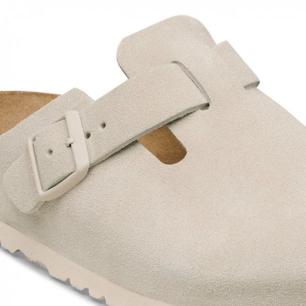 Unisex Boston Suede Leather in Oyster Regular Fit