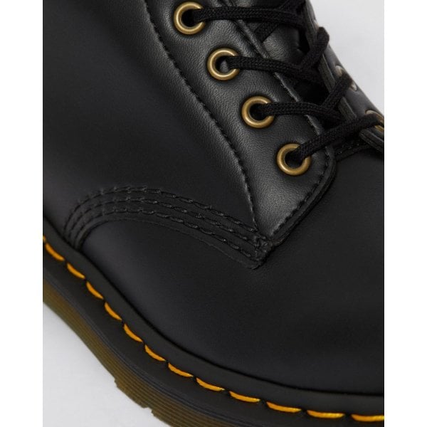 1460 Vegan Boot in Black Felix Rub Off