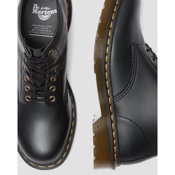 1460 Vegan Boot in Black Felix Rub Off