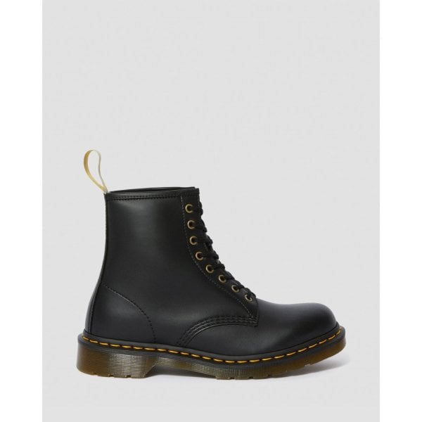 1460 Vegan Boot in Black Felix Rub Off