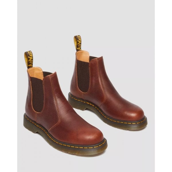 2976 Ambassador Leather Chelsea Boot in Cashew