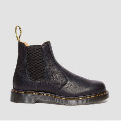 2976 Chelsea Boot in Black Ambassador