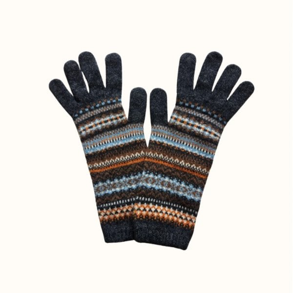 Alpine Gloves in Winter