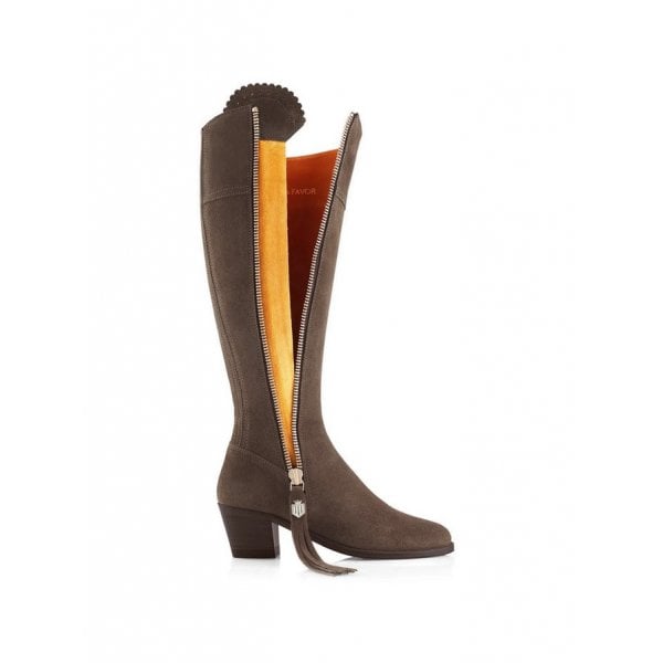 Regina Knee-High Heeled in Fog Suede