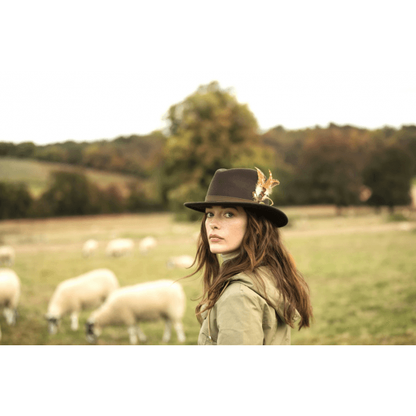 The Suffolk Fedora in Dark Brown (Gamedbird Feather)