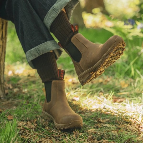 Womens Edgworth in Conker Distressed