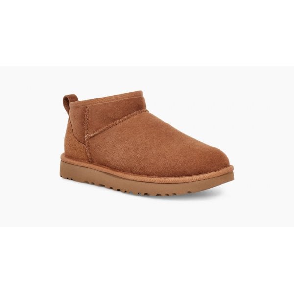 Womens Classic Ultra Mini Boot in Chestnut