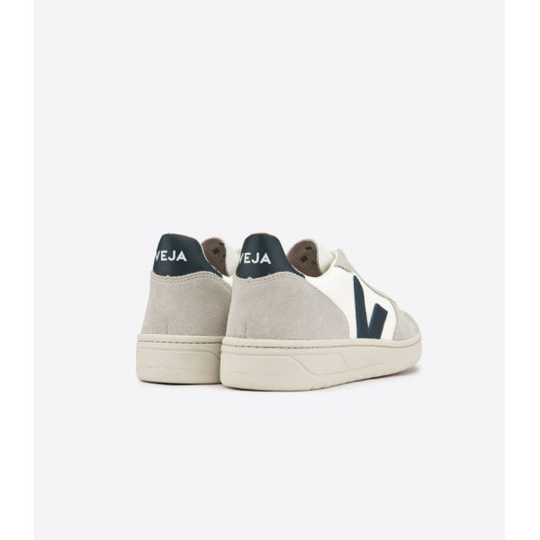 V10 Womens Bmesh Trainer in White Nautico