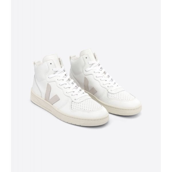 V15 Trainer in Extra White Leather